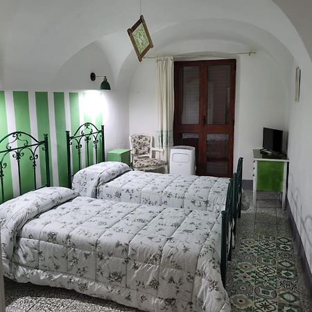 Вилла Casa Eleonora Боса Экстерьер фото